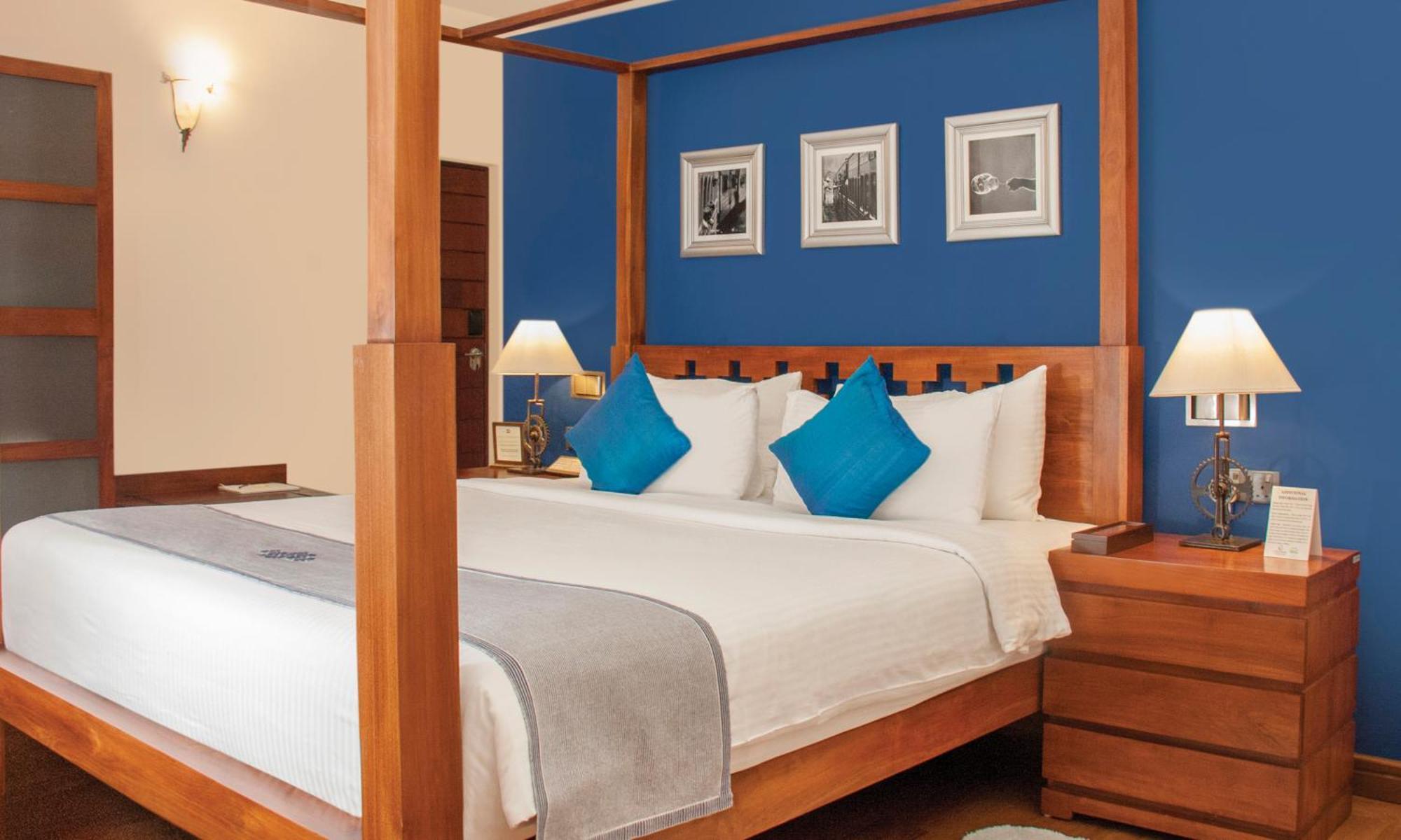 Honeymoon Suite