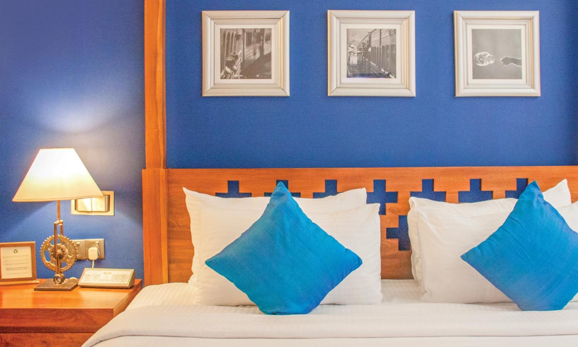 Honeymoon Suite